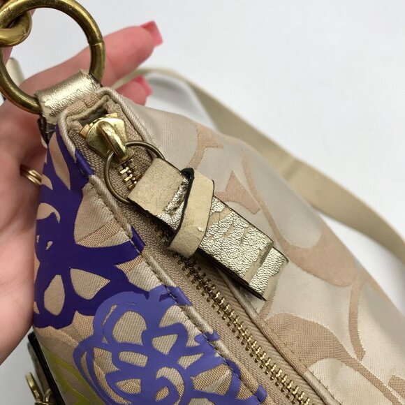 Coach Beige Jacquard Daisy Poppy Hobo Crossbody Bag F20781 - Picture 12 of 12